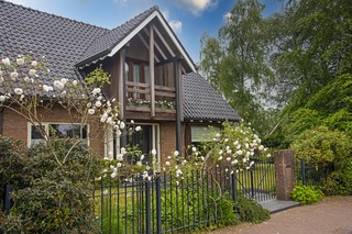 Reutum - Kerkstraat 105